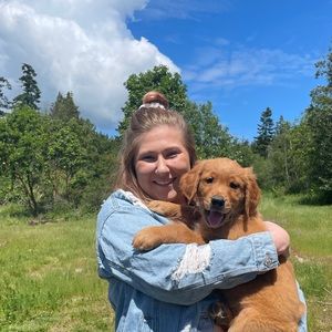 Meet your Posher, Hannah